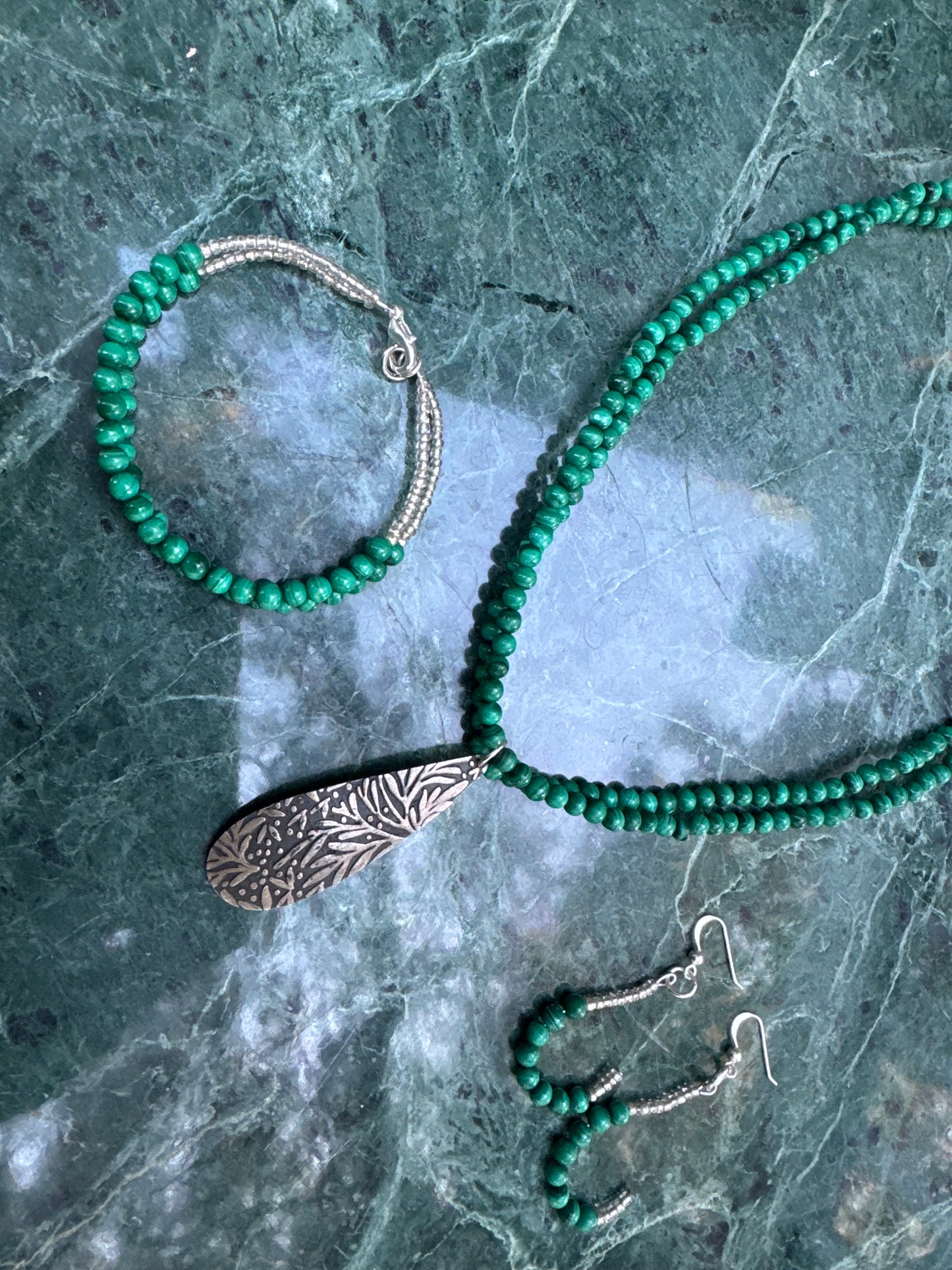 ‘The Streamline’ Set